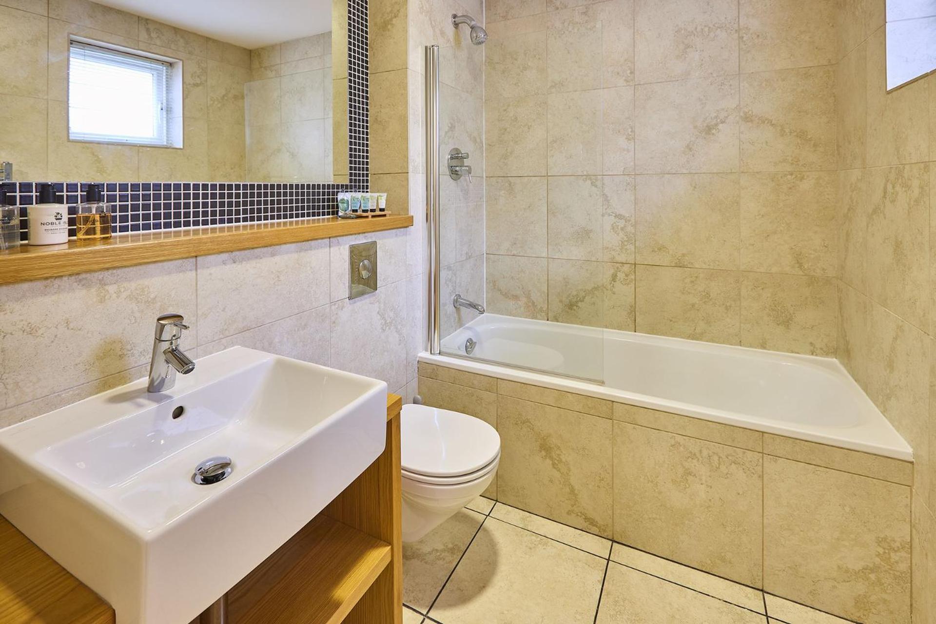 Host & Stay - Waterside Durham Eksteriør bilde